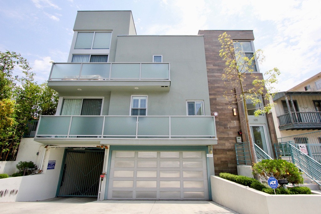 Beverly Center Condos For Sale